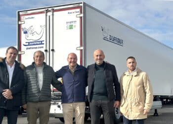 Disfrimur has partnered with Lecitrailer to take delivery of a new refrigerated semi-trailer. Image: Lecitrailer.