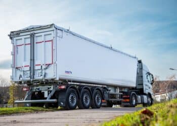 Schmitz Cargobull's improved aluminium box body for the S.KI AK LIGHT tipper semi-trailer. Images: Schmitz Cargobull.